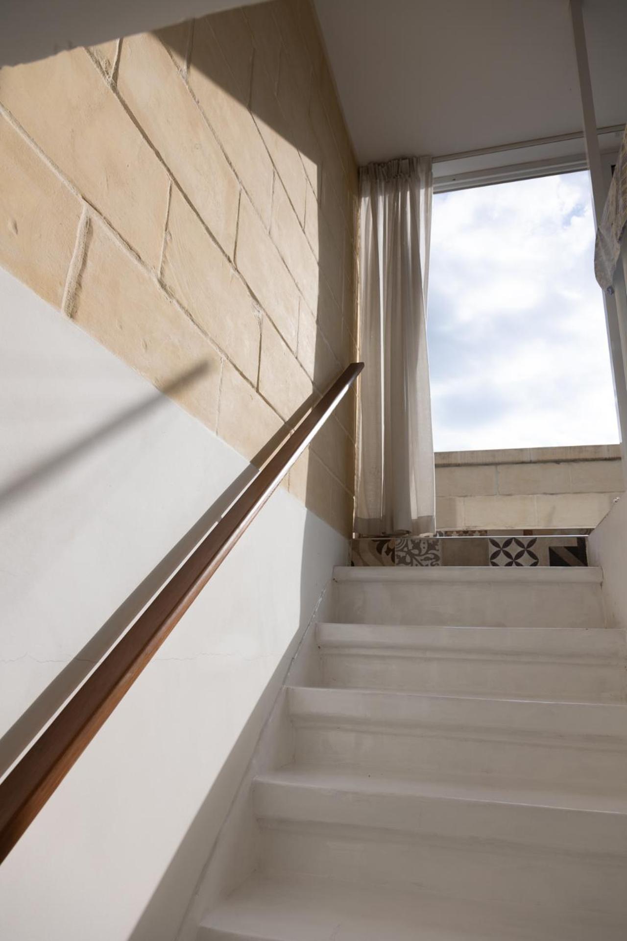 Concetta Studio Apartments By Holihomes Cospicua Exterior photo